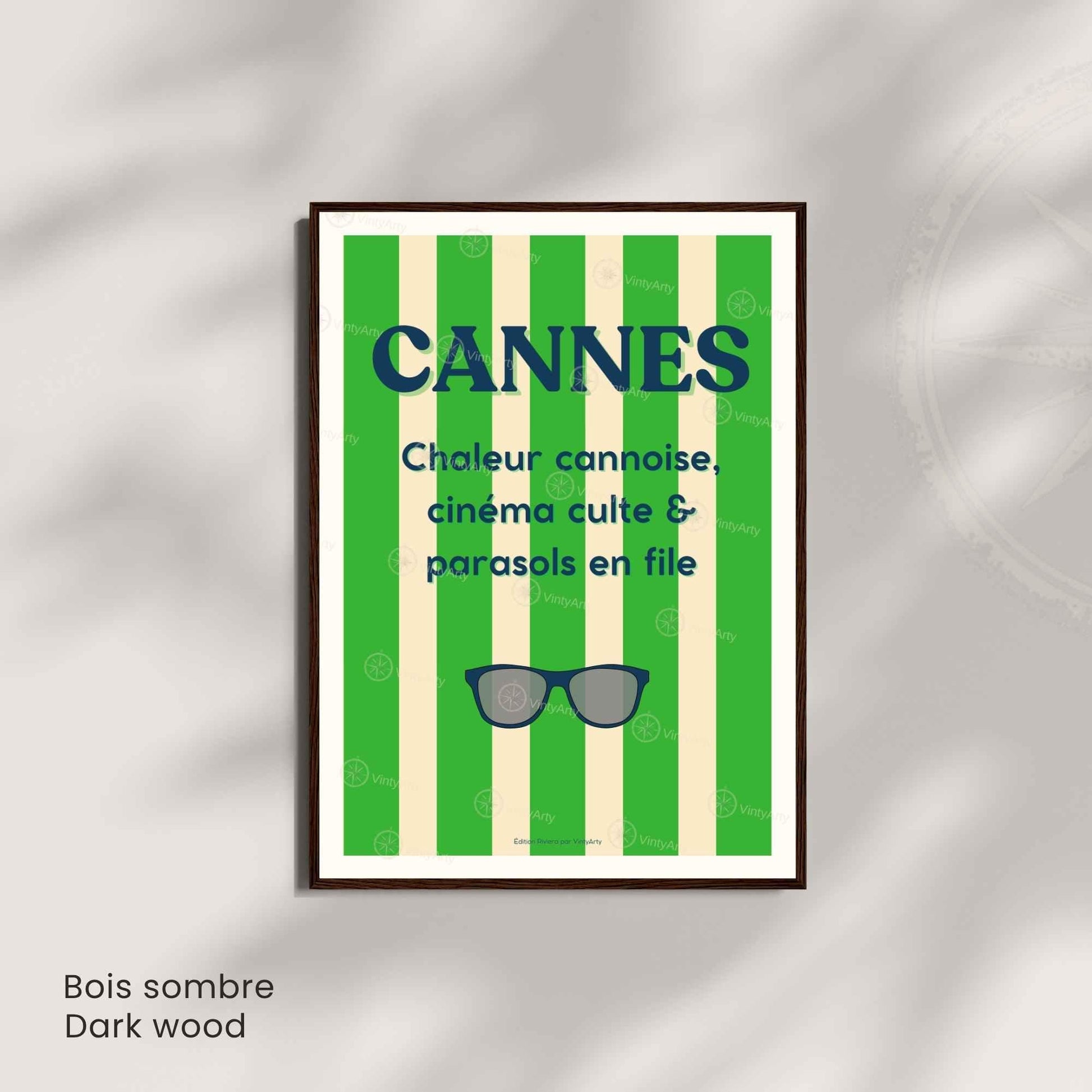 Affiche Cannes lunettes – Poster rayures vertes Côte d’Azur – Art typographique été & cinéma