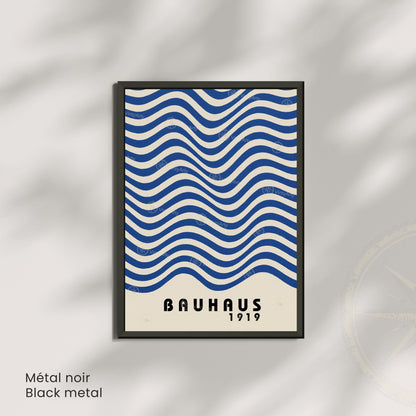 Affiche Bauhaus 1919 – Poster graphique vagues bleues, style moderniste minimaliste, décoration murale design