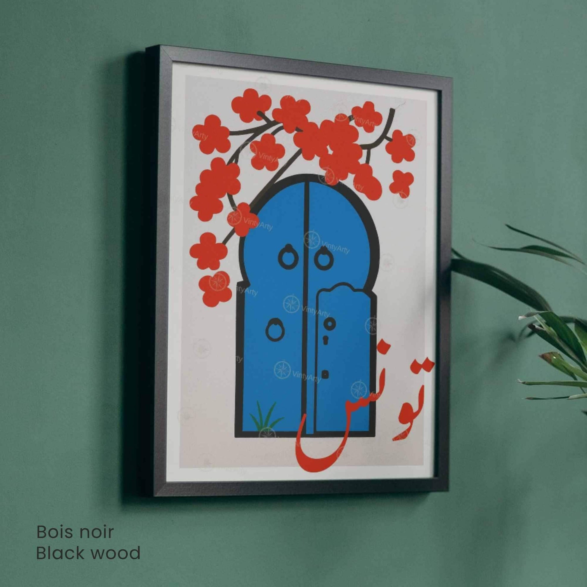 Affiche Tunis – Porte Bleue et Fleurs Rouges | Art Minimaliste Arabe & Décoration Murale Tunisienne