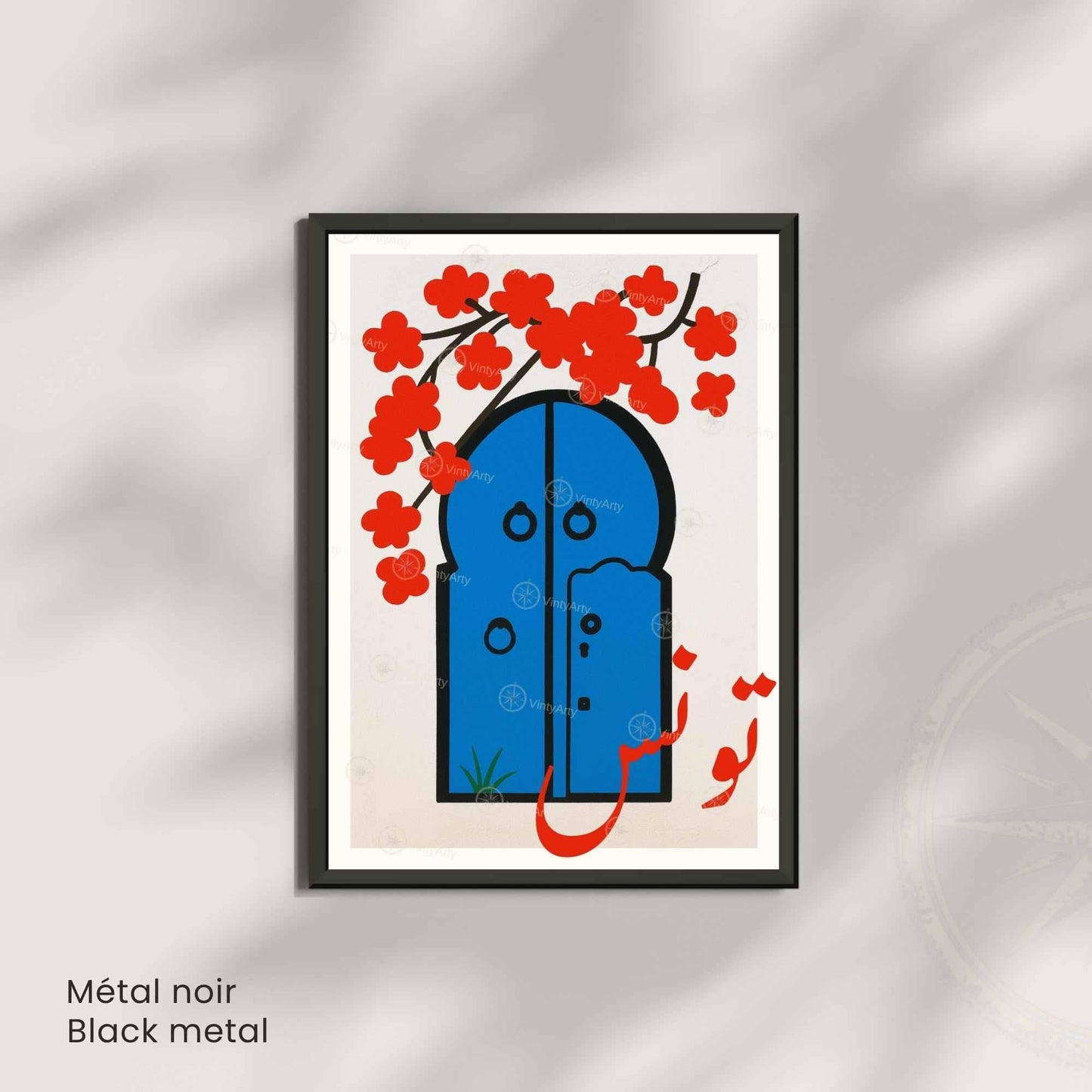 Affiche Tunis – Porte Bleue et Fleurs Rouges | Art Minimaliste Arabe & Décoration Murale Tunisienne