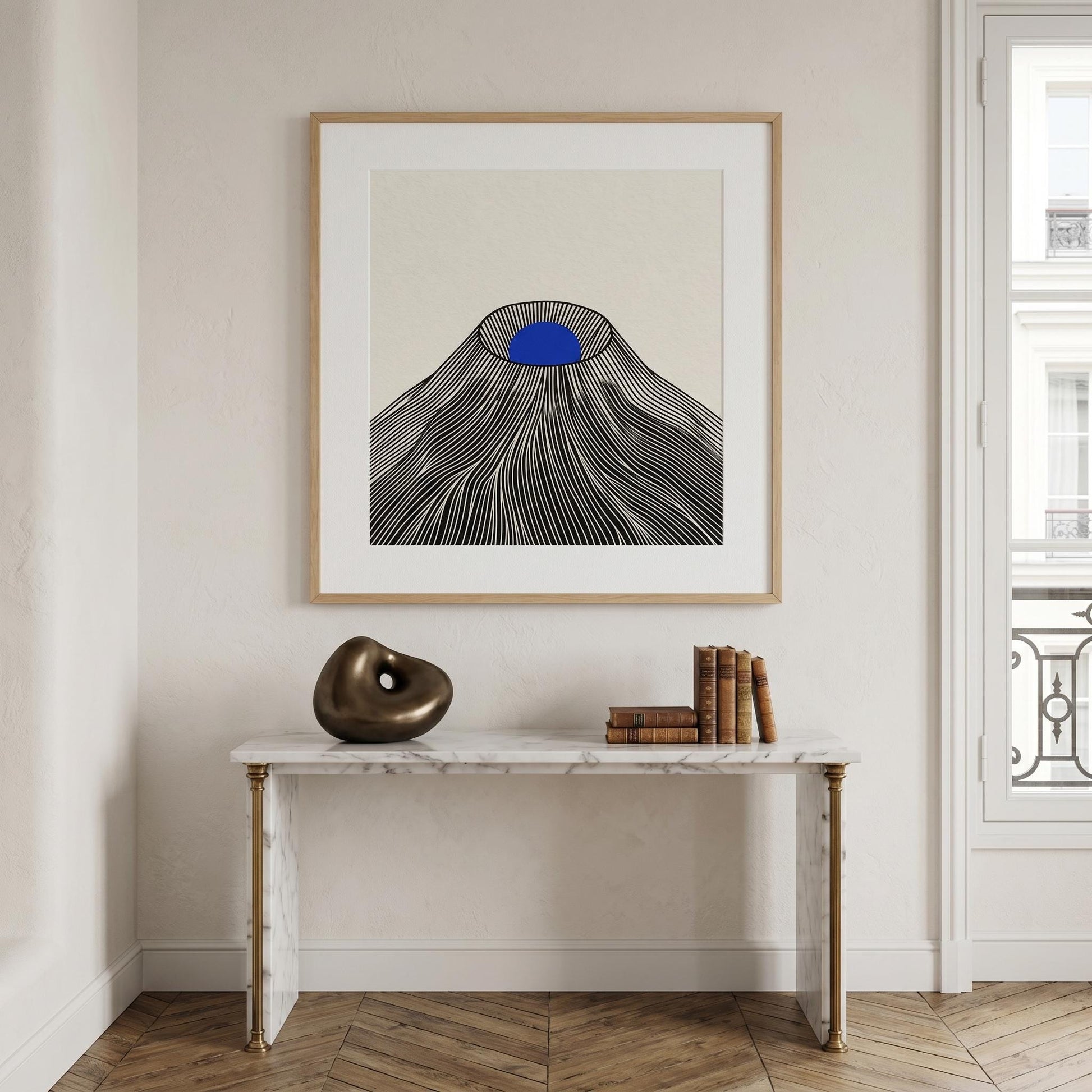Affiche montagne japonaise soleil bleu — art mural japandi fond crème