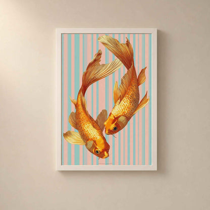 Affiche poissons dorés vintage, art mural duo koi, fond rayé pastel corail et bleu