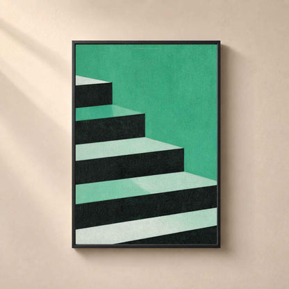 Affiche escalier abstrait dans un cadre en métal noir fin sur un mur beige, jeu d'ombre et de lumière sur les marches vertes.
