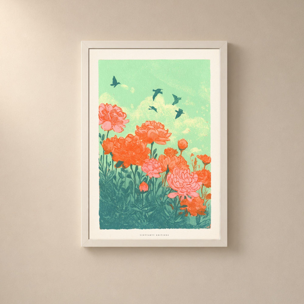 Affiche pivoines corail sur ciel vert menthe, poster risographie oiseaux, art mural rétro