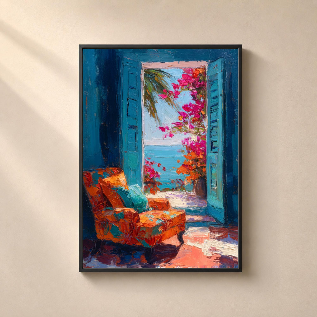 Affiche fenêtre méditerranéenne, intérieur bleu avec vue mer, fauteuil orange et bougainvilliers