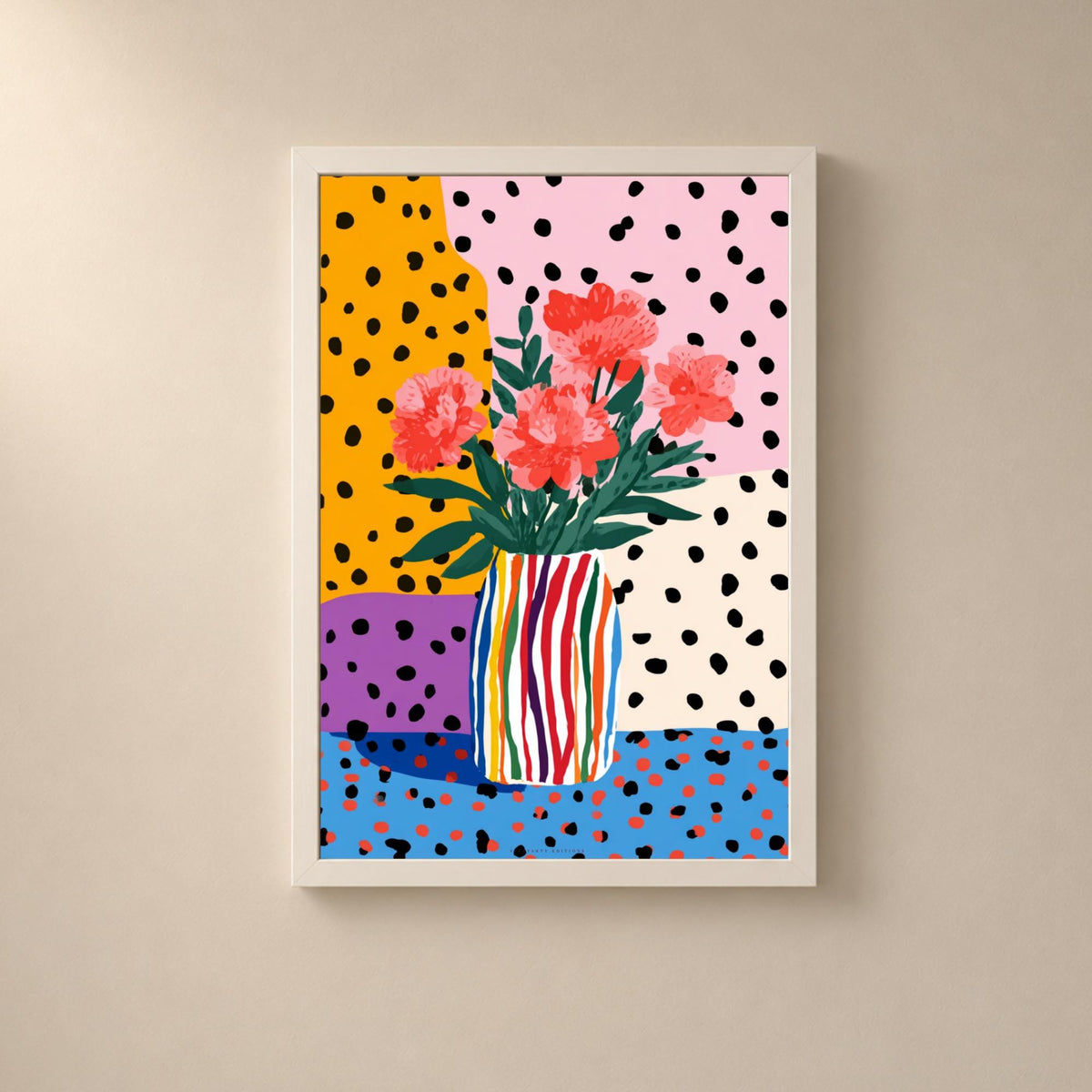 Affiche fleurs colorées et vase rayé, art floral maximaliste, décoration pop contemporaine