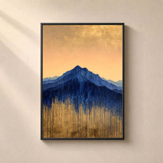 Affiche montagne abstraite bleu et or, paysage contemporain aux tons bleu profond et dorés, décoration murale moderne